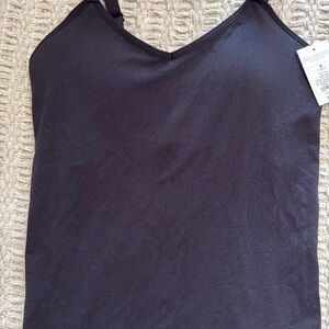Auden maternity top small